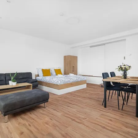 Stastny Sklep Apartment
